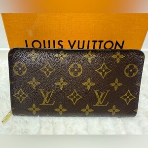 LOUIS VUITTON- CA0072 Zippy Wallet Monogram Canvas